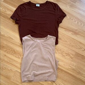 Aritzia TNA Sundays Best Brown Tan T-Shirt Crop Top Casual Small